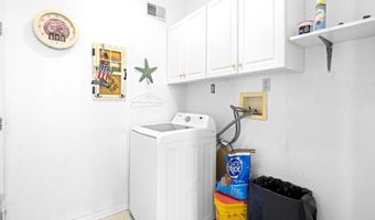 2 Woodlake Ct, Barnegat, NJ 08005