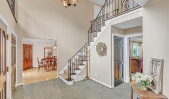 65 Autumnview Rd, Amherst, NY 14221