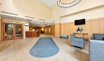 1211 S EADS St S 305, Arlington, VA 22202