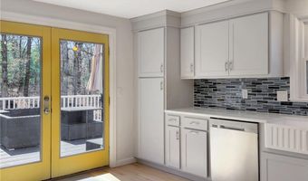 89 Narrow Ln, Charlestown, RI 02813