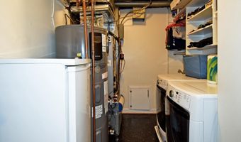 5153 WESTBARD Ave 15, Bethesda, MD 20816