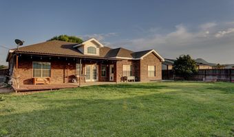 2105 Brunson St, Alpine, TX 79830
