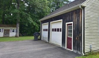 85 Maple St, Bellingham, MA 02019