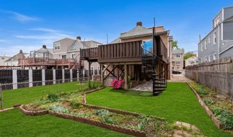 32 KELLY Pkwy, Bayonne, NJ 07002