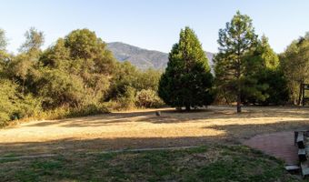 42179 High Point Ct, Ahwahnee, CA 93601