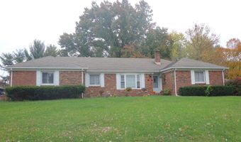 6349 Meridian Woods Blvd, Indianapolis, IN 46217