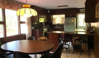 68 LAKEVIEW Dr, Albrightsville, PA 18210