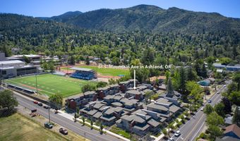 61 S Mountain Ave, Ashland, OR 97520