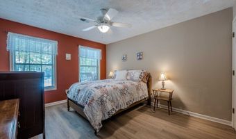 907 Peachtree Forest Ter, Peachtree Corners, GA 30092