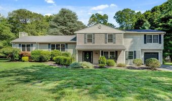 51 Normandy Ct, Middletown, NJ 07748