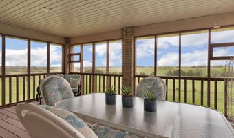 3988 N Farm Road 35, Ash Grove, MO 65604