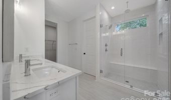 1016 Rockway Dr, Charlotte, NC 28205