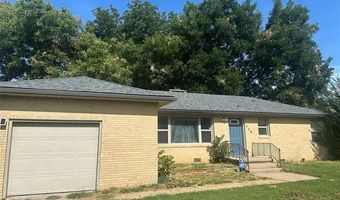 520 N Crownpoint Dr, Ada, OK 74820