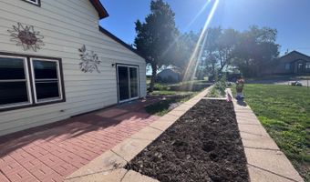 201 3rd Ave NW, Bowman, ND 58623