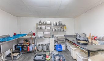 14 Court Sq, Alton, MO 65606