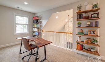 8 Flowering Cherry Dr, Asheville, NC 28805