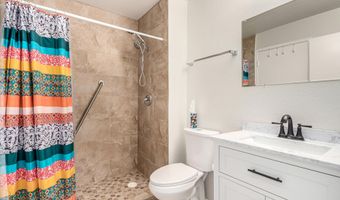 2201 N COMANCHE Dr 1067, Chandler, AZ 85224