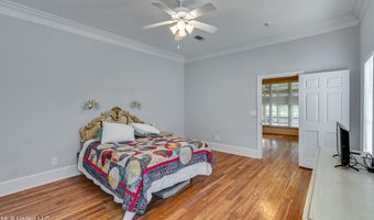 121 Poplar Ridge Dr, Brandon, MS 39047