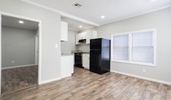 807 809 E Vermilion St, Abbeville, LA 70510