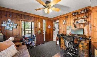 446 Plymouth St, Abington, MA 02351