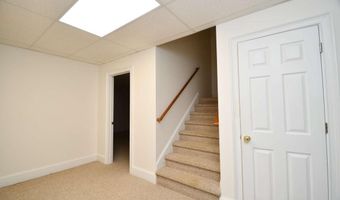 218 Thornhill Dr, Athens, GA 30607