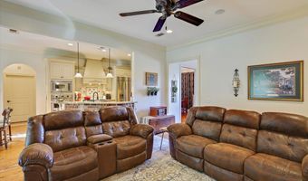 316 Woodlands Green Pl, Brandon, MS 39047