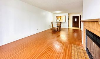 3525 Lebon Dr 204, San Diego, CA 92122