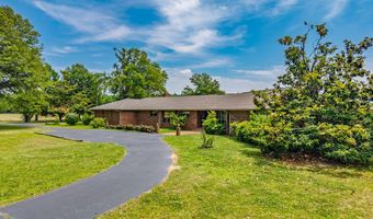 5042 Dummyline Rd, Batesville, MS 38606