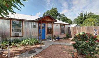 304 E Ave B, Alpine, TX 79830