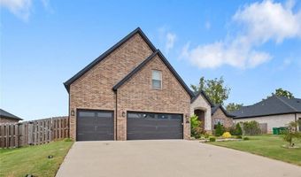 1010 Huntleigh Dr, Bentonville, AR 72713