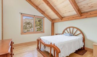 520 Isaac Ln, Bellvue, CO 80512