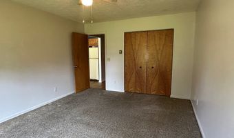 1133 HILLCREST Dr, Ashland, OH 44805