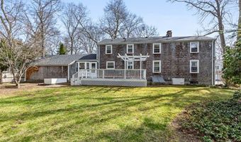 21 Old Chimney Rd, Barrington, RI 02806