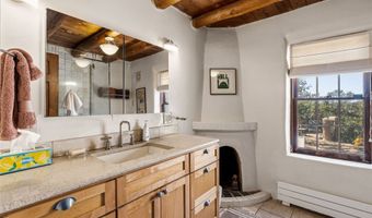 1057 Camino Manana, Santa Fe, NM 87501
