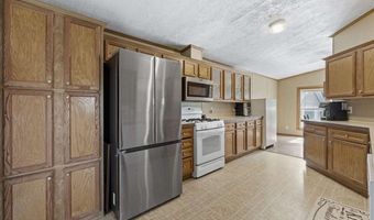 3017 118th St, Amana, IA 52203