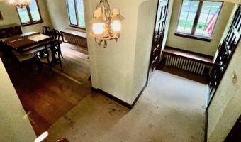 810 3rd St NW, Austin, MN 55912