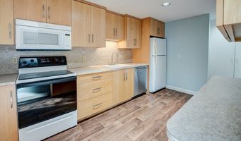 522 Tumbling Hawk 522, Acton, MA 01718