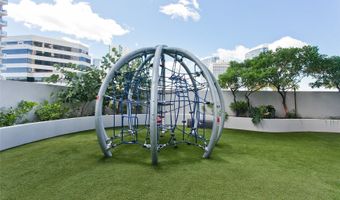 1388 Kapiolani Blvd 1810, Honolulu, HI 96814