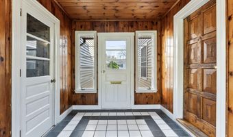 10 Penley St E, Augusta, ME 04330