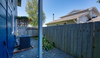 15263 OCEANVIEW Dr, Brookings, OR 97415