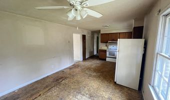 121 Forest Pl, Aberdeen, NC 28315