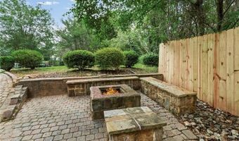 3833 Sunview Dr NW, Acworth, GA 30101
