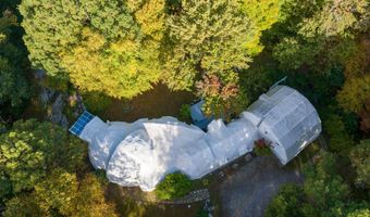 11 Day Rd, Cornwall, CT 06754