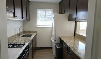 208 Timber Ln, Canton, CT 06019
