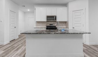 308 Robin St, Angleton, TX 77515