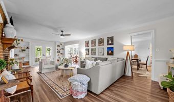 4259 Pinewood Dr, Ayden, NC 28513