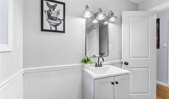 75 Staghead Dr, Burrillville, RI 02859