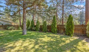 61176 Larkwood Dr, Bend, OR 97702