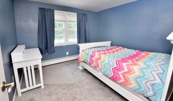23 Kingsbridge, Avon, CT 06001