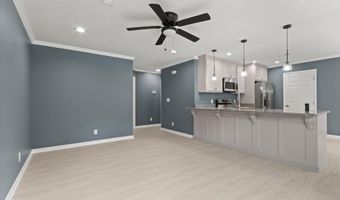 53 Sand Rock Ln, Albertville, AL 35950